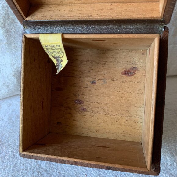 Décor | 🇬🇧 Vintage Antler Keepsake Box, Wood & Ostrich Leather, Made in England - Picture 7 of 12
